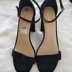 Black suede sandal
